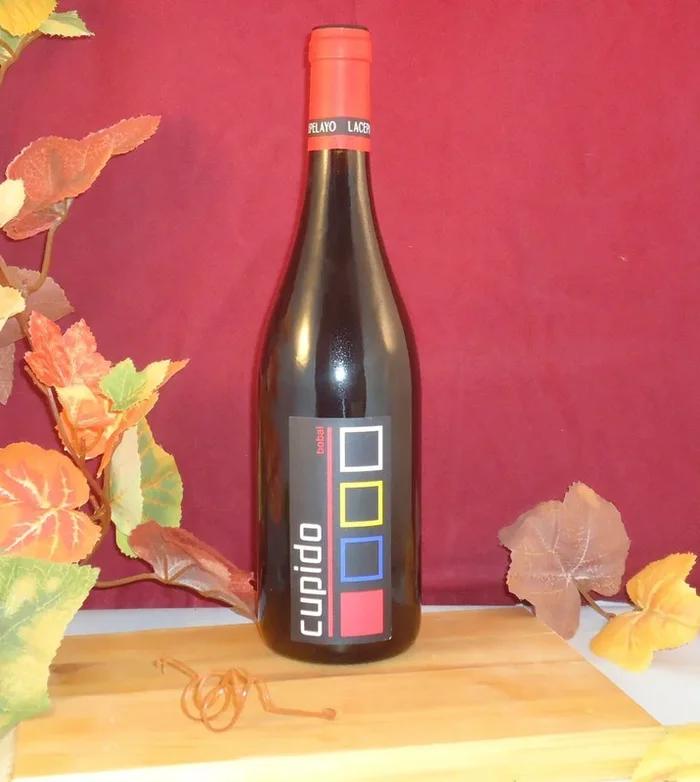 2018 CUPIDO BOBAL Red Wine