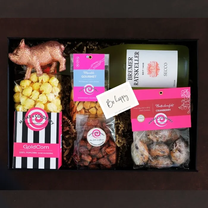 Be Happy Geschenkbox (1x Meersalz Mandeln + 1x Cranberry Butterkonfekt + 1x Salzkaramell Popcorn + 1x Chili Mandeln+ Eierlikör mit Schokotrüffel 100ml, 1x Secco + 1x Glücksschwein)