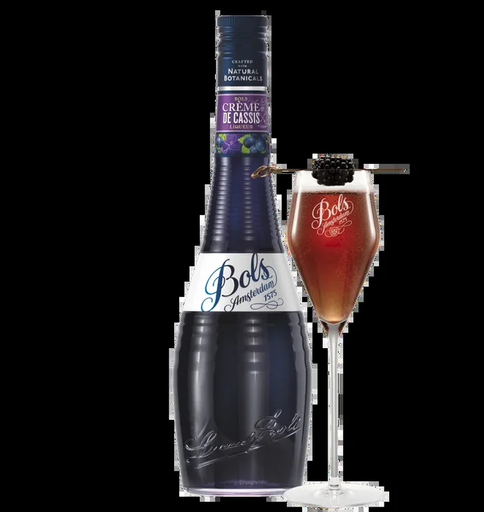 Bols Crème de Cassis Liqueur | Make Crème de Cassis Cocktails