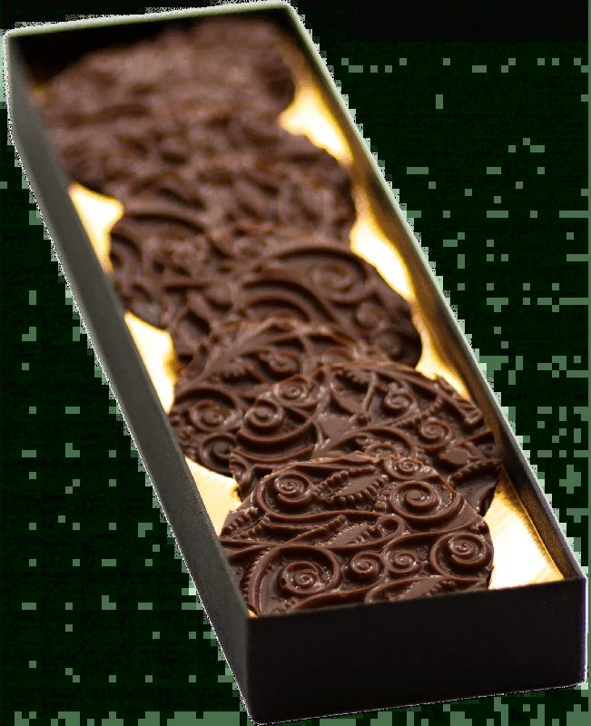 Chocolate thaler Akondro