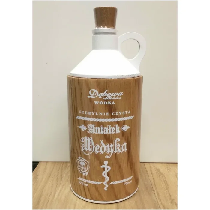 DĘBOWA EXCELLENT – Antałek Medyka – vodka 40% 0,7L