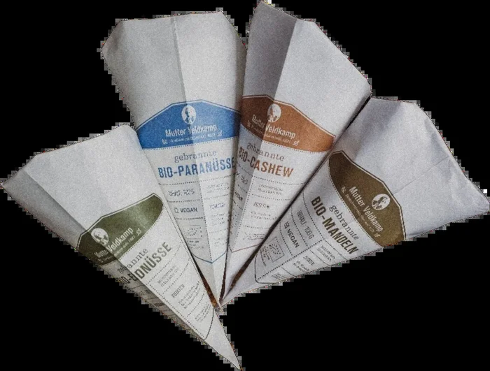 Hamburg golden almonds – bag mix set of 4 (1x organic almonds + 1x organic cashew + 1x organic Brazil nut + 1x organic peanut)