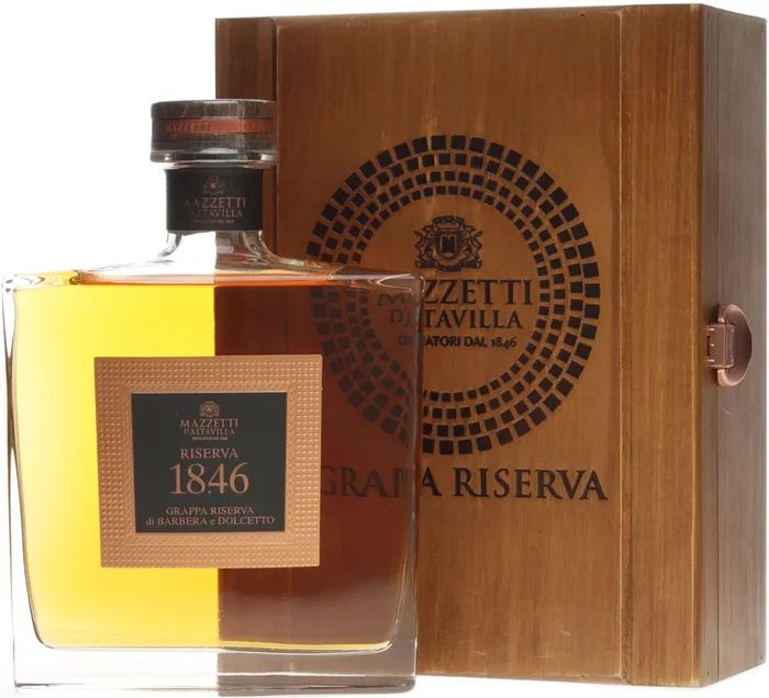 Mazzetti dAltavilla Grappa Riserva 1846 in Holzkassette 0,7l 43%