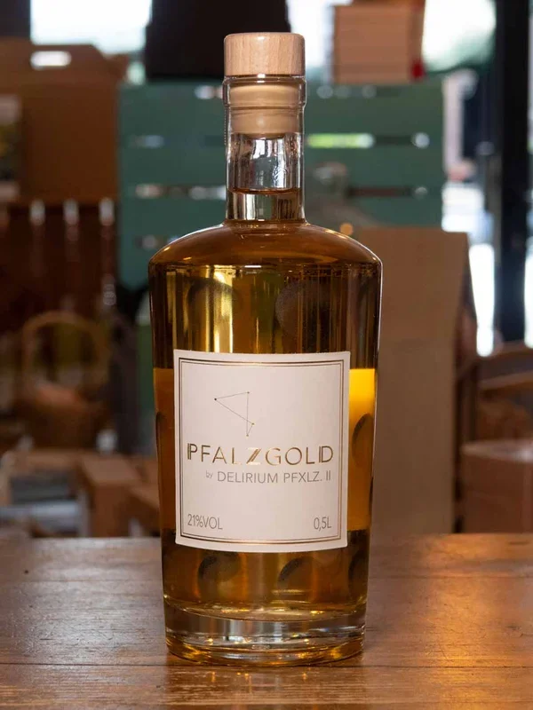 Pfalzgold Aperitif Trauben-Ginlikör im Dubbeglas