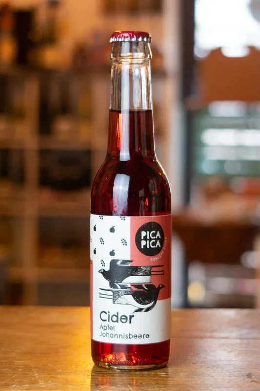 Pica Pica Cider – Apfel mit Johannisbeere