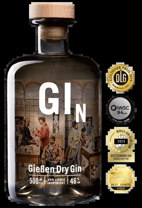 Pour Dry Gin